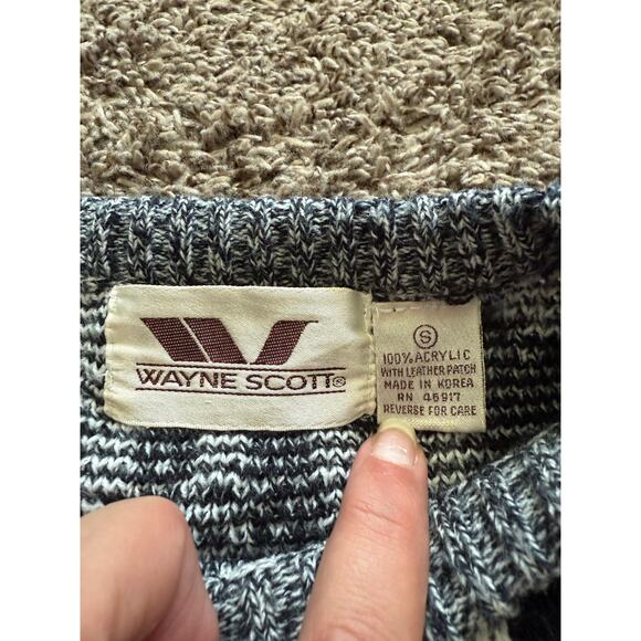 Vintage Wayne Scott Hand Knitted Pullover Sweater Size Small w/ Leather Patches - Picture 3 of 6